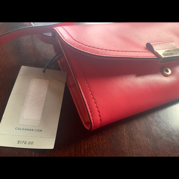 Cole Haan cross body designer purse- Red - Picture 3 of 8